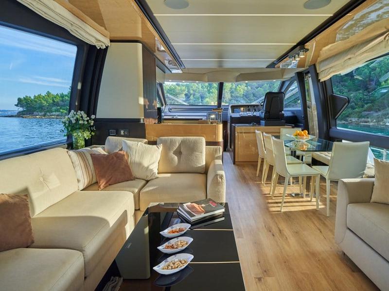 Book yachts online - motorboat - Azimut 72 - Relax of Croatia - rent