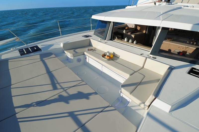 Book yachts online - catamaran - Bali 4.1 - Sinope - rent