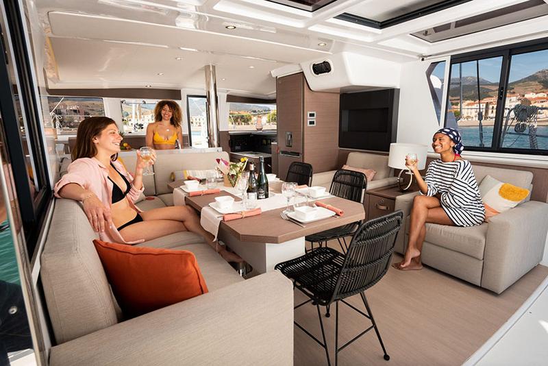 Book yachts online - catamaran - Bali 4.2 Open Space - MARE BLUE - rent