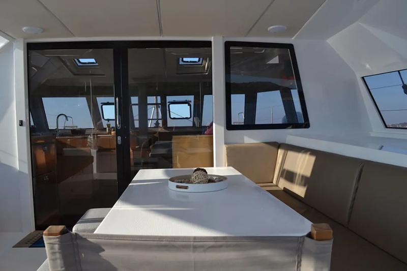Book yachts online - catamaran - Nautitech 46 Fly - Exhibit A - Deluxe - rent