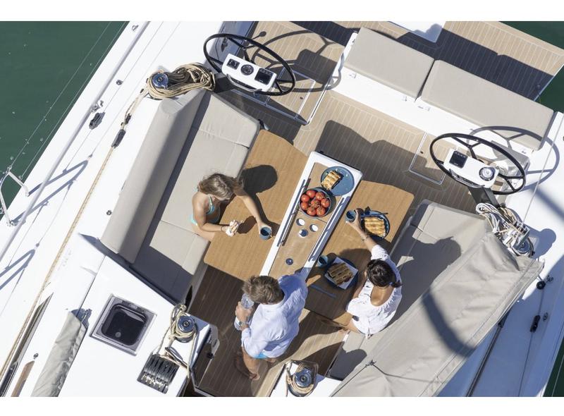 Book yachts online - sailboat - Dufour 430 Grand Large - Nikolas-Aegeas - rent