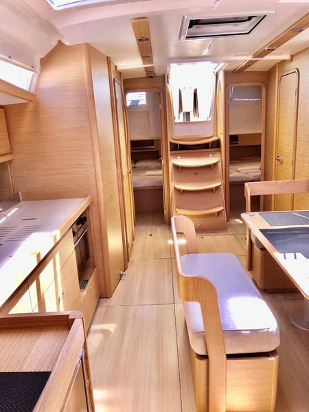 Book yachts online - sailboat - Dufour 430 Grand Large - Nikolas-Aegeas - rent