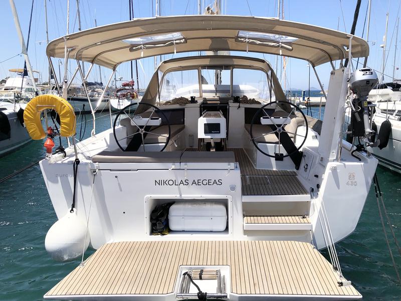 Book yachts online - sailboat - Dufour 430 Grand Large - Nikolas-Aegeas - rent