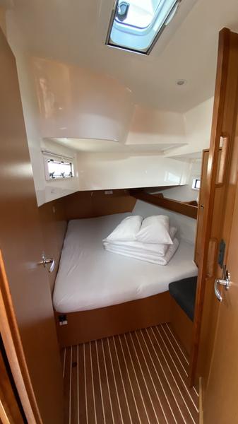 Book yachts online - sailboat - Bavaria Cruiser 45 - Oključ - rent