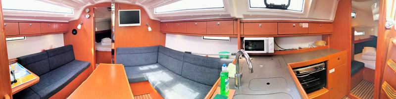 Book yachts online - sailboat - Bavaria Cruiser 37 - Fortunal - rent