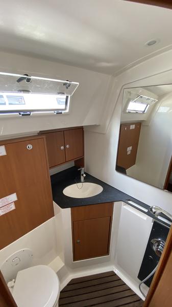 Book yachts online - sailboat - Bavaria Cruiser 45 - Golić - rent