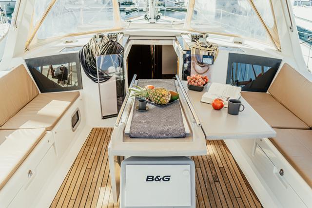 Book yachts online - sailboat - Oceanis 45 - DIANA - rent
