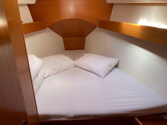Book yachts online - sailboat - Cyclades 43.4 - Marilyn - rent