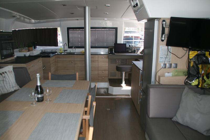 Book yachts online - catamaran - Bali 4.0 - Nicole - rent