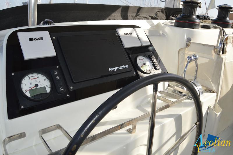 Book yachts online - catamaran - Lagoon 42 - Aeolian Spirit - rent