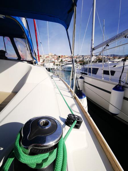 Book yachts online - sailboat - Sun Odyssey 36i - Mia - rent