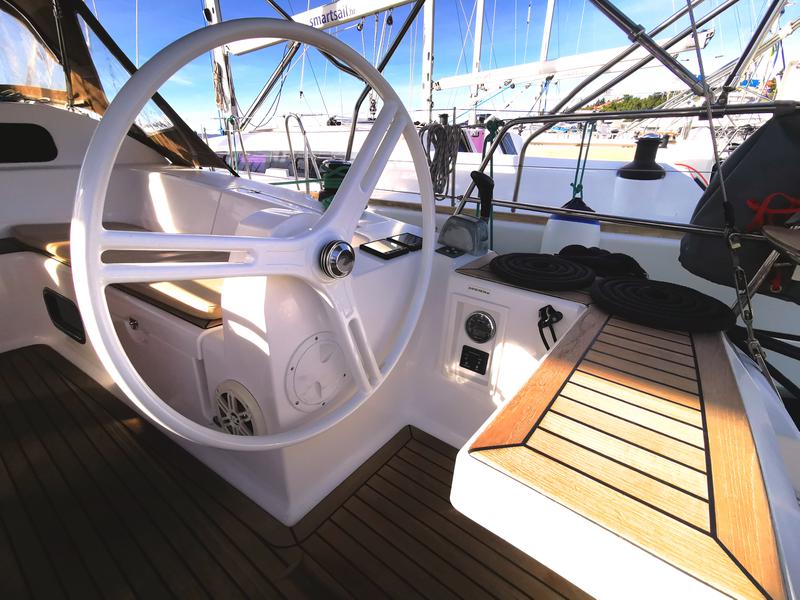 Book yachts online - sailboat - Elan 45 Impression - Baby boo - rent
