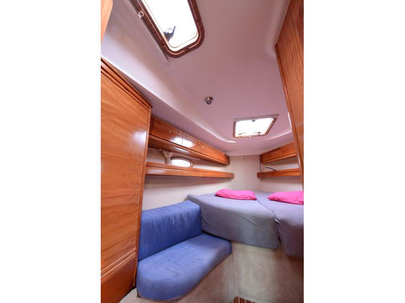 Book yachts online - sailboat - Bavaria 39 Cruiser - Fortuna - rent