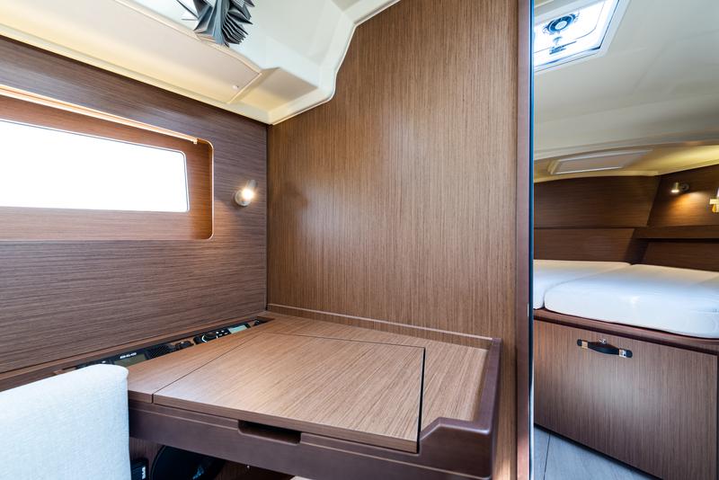 Book yachts online - sailboat - Oceanis 41.1 - Argyroula - rent