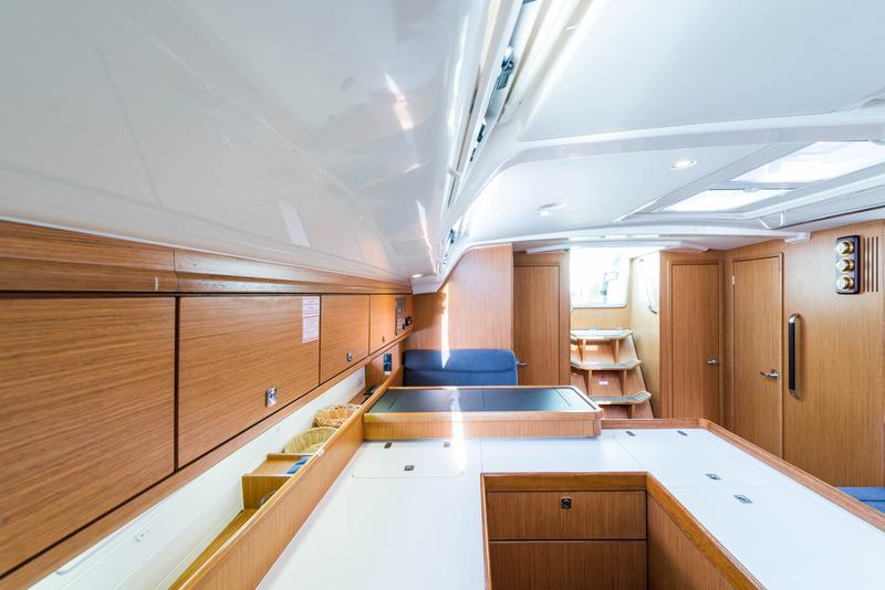 Book yachts online - sailboat - Bavaria Cruiser 56 - Breathless - rent