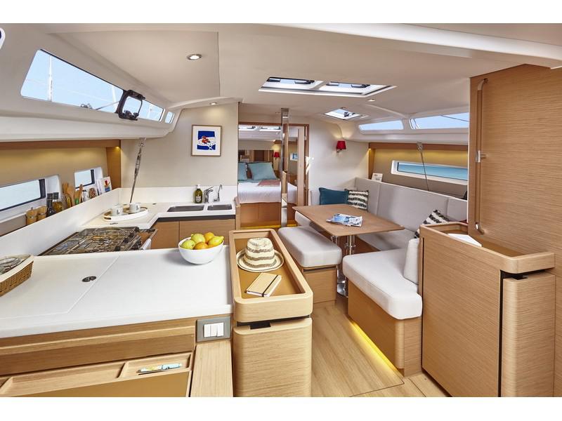 Book yachts online - sailboat - Sun Odyssey 440/3cab. - My Jenny - rent