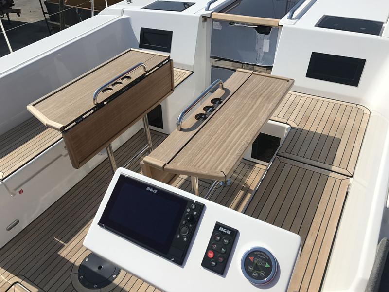Book yachts online - sailboat - Bavaria C45 Style - Amaryllis - rent