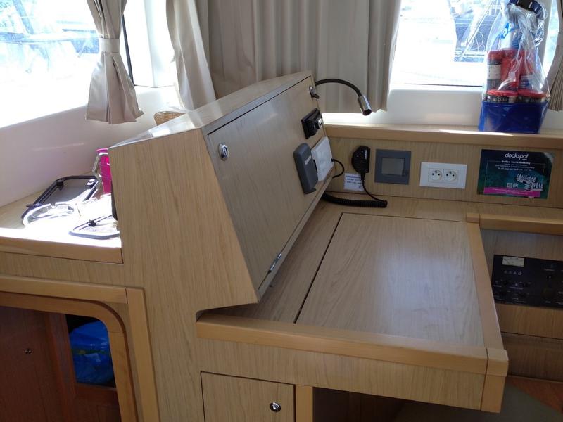 Book yachts online - catamaran - Lagoon 39 - Randy Dandy O - rent
