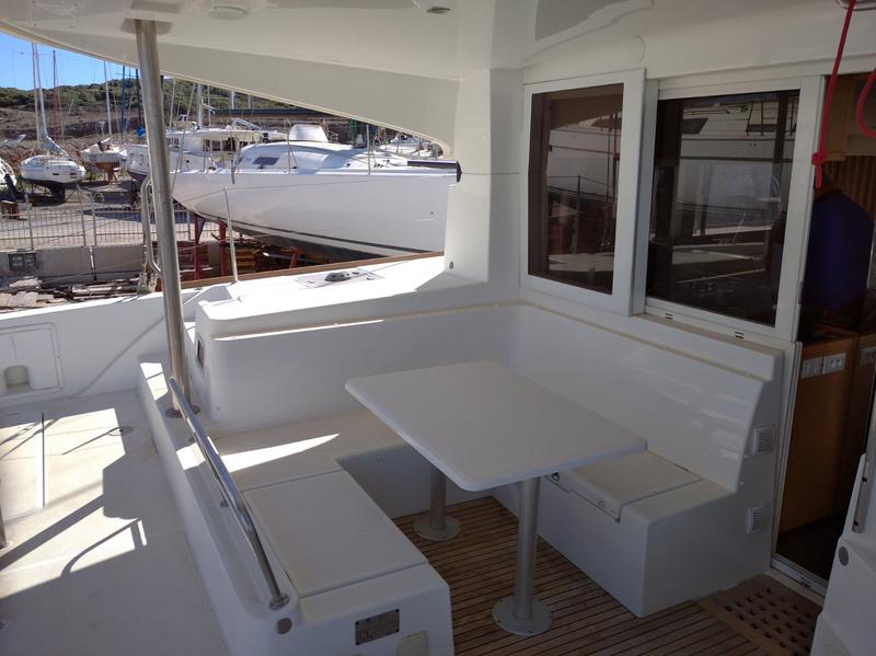 Book yachts online - catamaran - Lagoon 39 - Randy Dandy O - rent