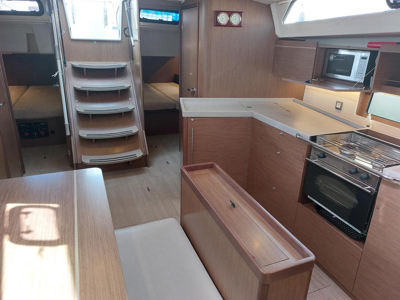 Book yachts online - sailboat - Oceanis 46.1 - Kalmi - rent