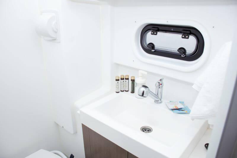 Book yachts online - catamaran - Bali 4.3 - Fasteam One (WM - A/C - GENERATOR) - rent