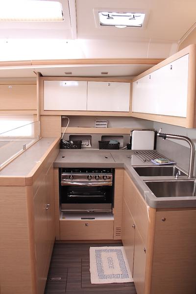 Book yachts online - sailboat - Dufour 530 - Why Not 18 - rent