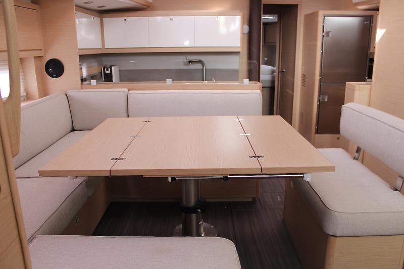Book yachts online - sailboat - Dufour 530 - Why Not 18 - rent