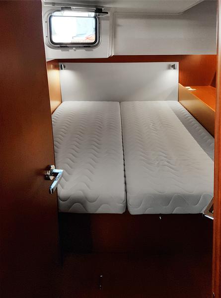 Book yachts online - sailboat - Oceanis 51.1 - One Piece - rent