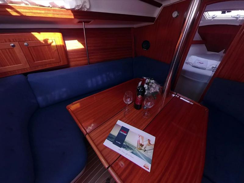 Book yachts online - sailboat - Elan 333 - KADULJA - rent