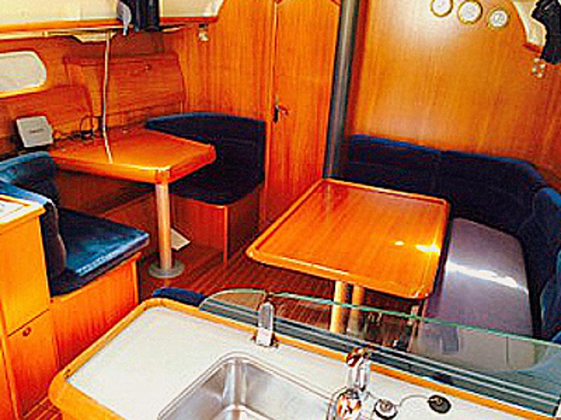 Book yachts online - sailboat - Sun Odyssey 40 - BALANCE II - rent