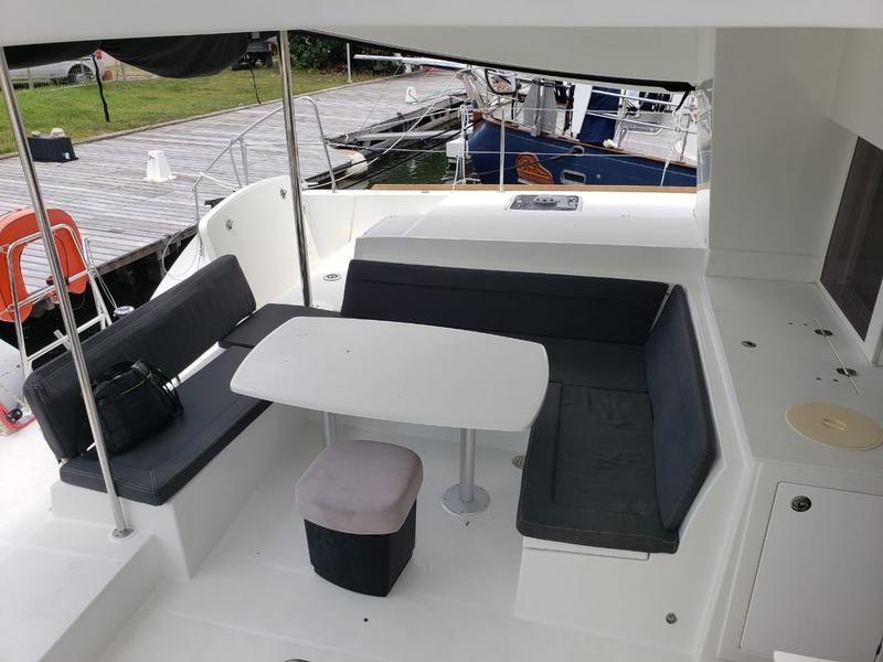 Book yachts online - catamaran - Lagoon 450 SporTop - Belle - rent