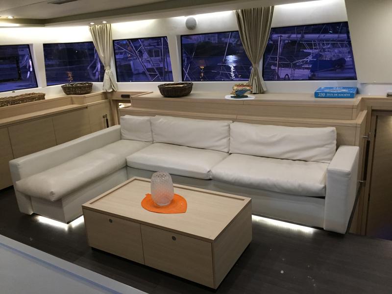 Book yachts online - catamaran - Lagoon 620 - incl. crew &amp; full board - Marlena - rent