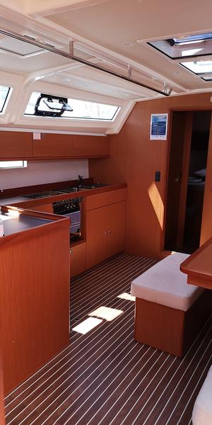 Book yachts online - sailboat - Bavaria Cruiser 46 - C2Day - rent