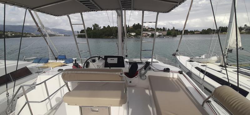Book yachts online - catamaran - Nautitech 46 Fly - Sithonia - rent