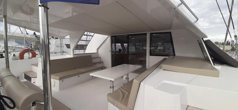 Book yachts online - catamaran - Nautitech 46 Fly - Sithonia - rent