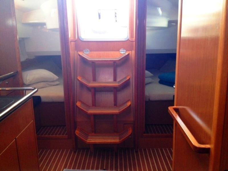 Book yachts online - sailboat - Bavaria Cruiser 36 - Ifigenia - rent