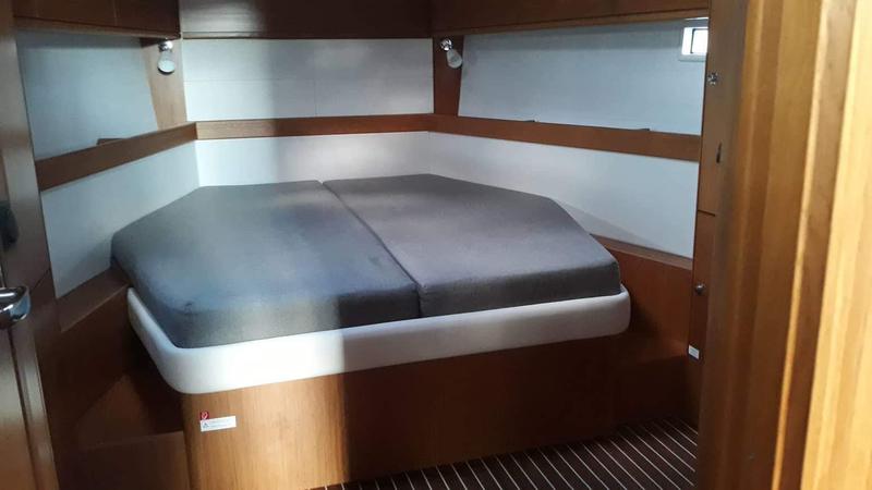 Book yachts online - sailboat - Bavaria Cruiser 46 Style - Pinot Gris - rent