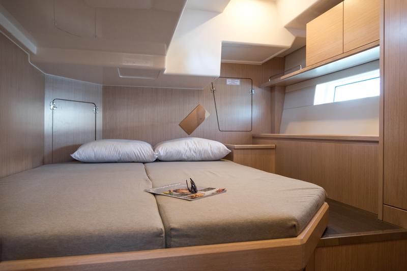 Book yachts online - sailboat - Bavaria C50 - Amalthia - rent