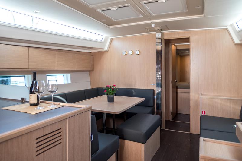 Book yachts online - sailboat - Bavaria C50 - Amalthia - rent