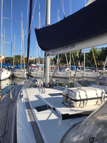 Book yachts online - sailboat - Sun Odyssey 519 - Alboran Bourbon (Las Galletas) - rent