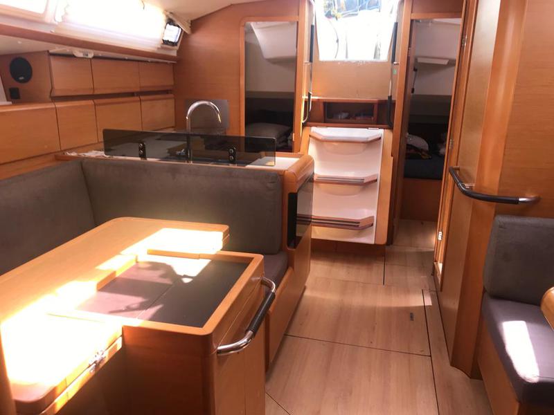 Book yachts online - sailboat - Sun Odyssey 409 - Alboran Cangargüelles (Majorca) - rent