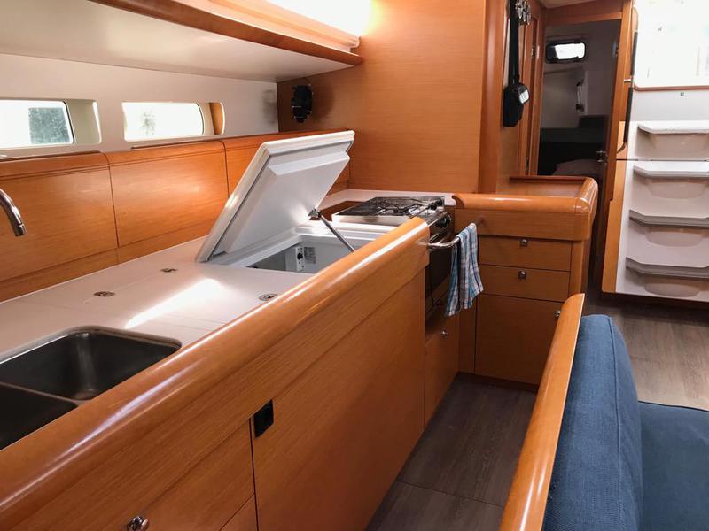 Book yachts online - sailboat - Sun Odyssey 519 - Alboran Cognac (Las Galletas) - rent