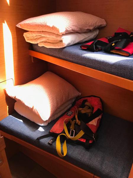 Book yachts online - sailboat - Sun Odyssey 519 - Alboran Cognac (Majorca) - rent