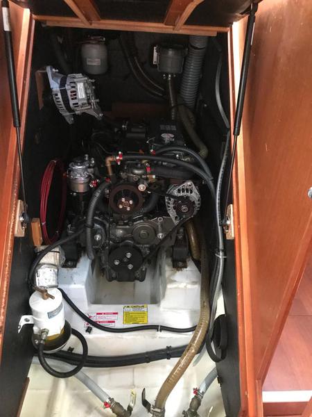 Book yachts online - sailboat - Oceanis 45-4 - Alboran Gin Fizz (Radazul) - rent