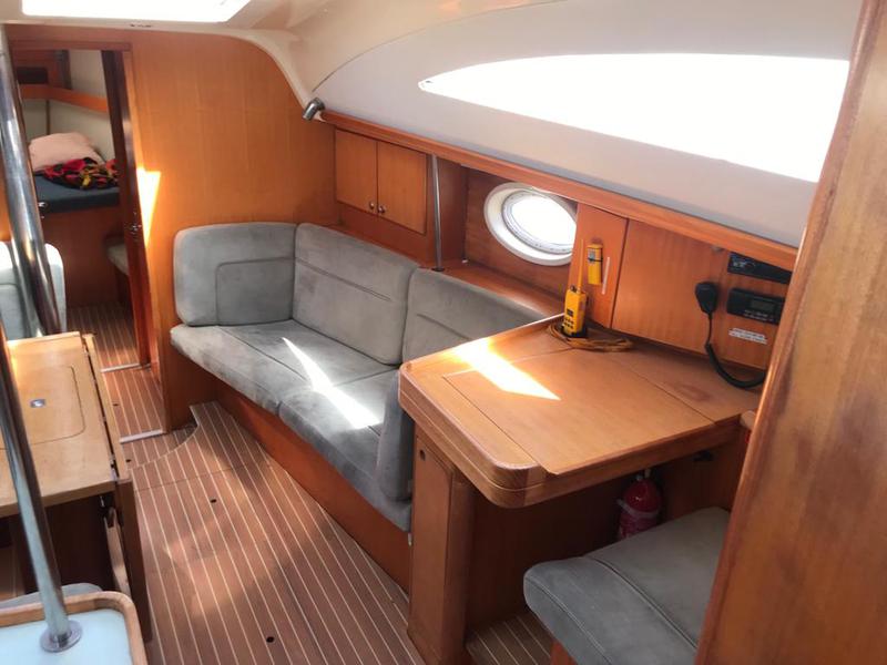 Book yachts online - sailboat - Elan 434 Impression - Alboran XXVI Piñacolada (Majorca) - rent
