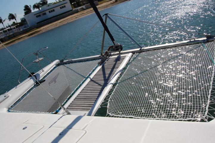Book yachts online - catamaran - Voyage 440 (2003) - Alboran Mahanga (Majorca) - rent