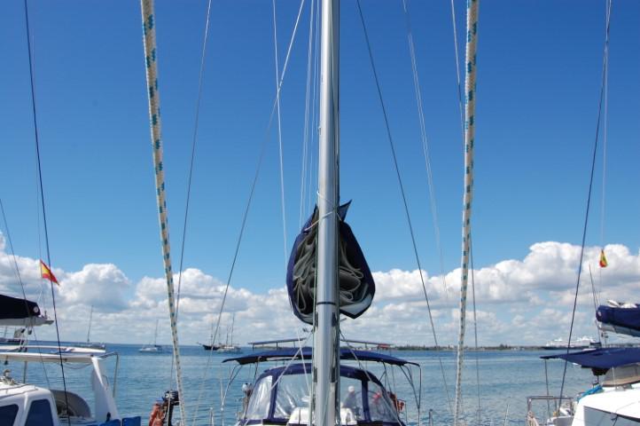 Book yachts online - sailboat - Sun Odyssey 519 - Alboran Champagne (Radazul) - rent
