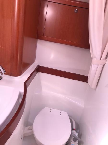 Book yachts online - sailboat - Oceanis 40 - Alboran XXXIII Chachi (Majorca) - rent