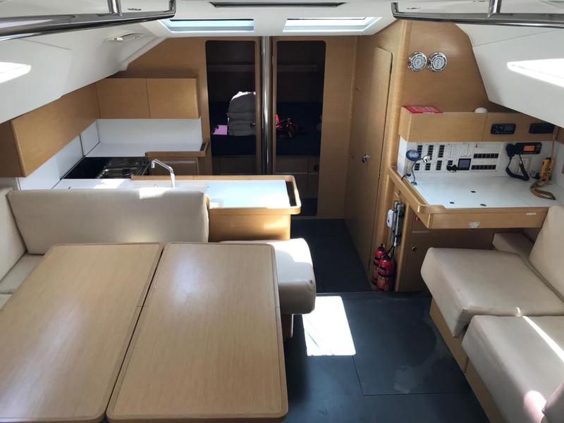 Book yachts online - sailboat - Elan 50 Impression - Alboran Mai-Tai (Radazul) - rent