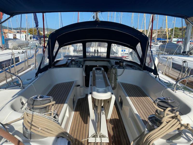 Book yachts online - sailboat - Beneteau 50-4 - Alboran Bikini Cabo Verde - rent